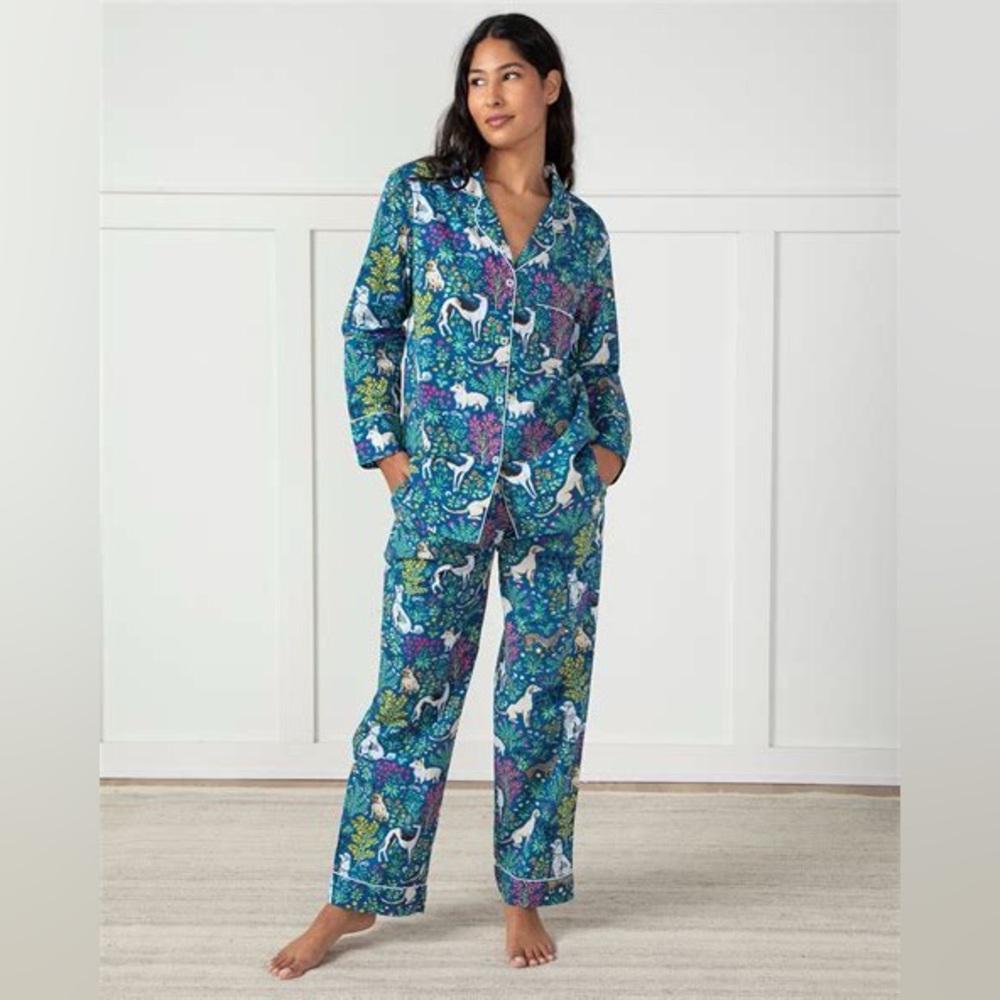 Printfresh long pajamas in *amethyst* Must Love Dogs print (discontinued color!)